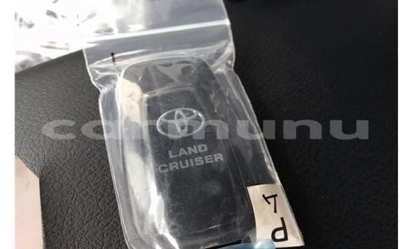 Buy Import Toyota Prado Other Car in Import - Dubai in Region of Bouenza Buy Import Toyota Prado Other Car in Import - Dubai in Region of Bouenza