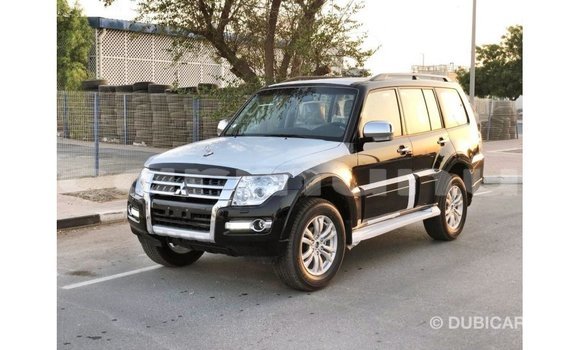 Buy Import Mitsubishi Pajero Black Car in Import - Dubai in Region of Bouenza Buy Import Mitsubishi Pajero Black Car in Import - Dubai in Region of Bouenza