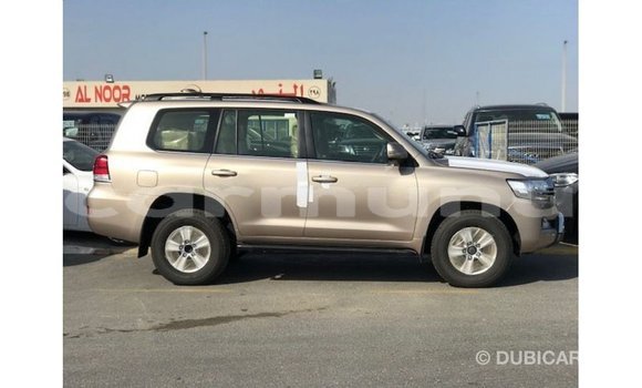 Buy Import Toyota Land Cruiser Other Car in Import - Dubai in Region of Bouenza Buy Import Toyota Land Cruiser Other Car in Import - Dubai in Region of Bouenza