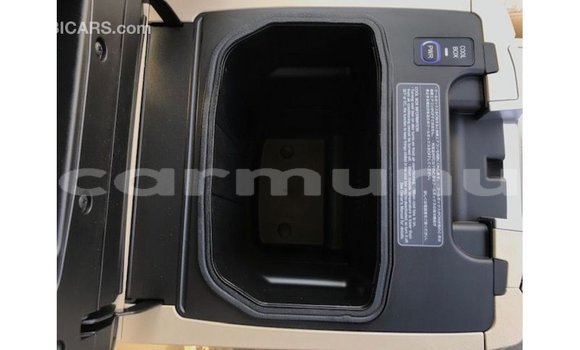 Buy Import Toyota Land Cruiser Other Car in Import - Dubai in Region of Bouenza Buy Import Toyota Land Cruiser Other Car in Import - Dubai in Region of Bouenza