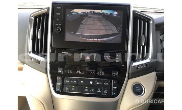 Buy Import Toyota Land Cruiser Other Car in Import - Dubai in Region of Bouenza Buy Import Toyota Land Cruiser Other Car in Import - Dubai in Region of Bouenza