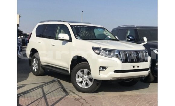 Acheter Import Voiture Toyota Prado Blanc à Import - Dubai, Région de la Bouenza Acheter Import Voiture Toyota Prado Blanc à Import - Dubai, Région de la Bouenza