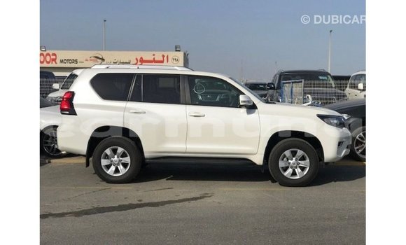 Acheter Import Voiture Toyota Prado Blanc à Import - Dubai, Région de la Bouenza Acheter Import Voiture Toyota Prado Blanc à Import - Dubai, Région de la Bouenza