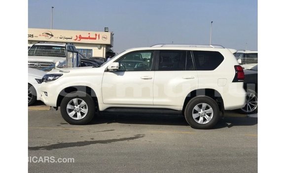 Acheter Import Voiture Toyota Prado Blanc à Import - Dubai, Région de la Bouenza Acheter Import Voiture Toyota Prado Blanc à Import - Dubai, Région de la Bouenza