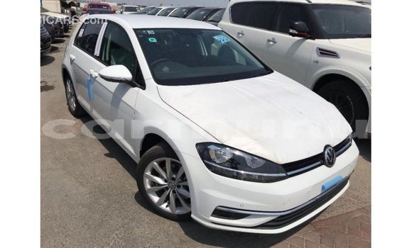 Buy Import Volkswagen Golf White Car in Import - Dubai in Region of Bouenza Buy Import Volkswagen Golf White Car in Import - Dubai in Region of Bouenza