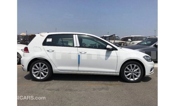 Buy Import Volkswagen Golf White Car in Import - Dubai in Region of Bouenza Buy Import Volkswagen Golf White Car in Import - Dubai in Region of Bouenza