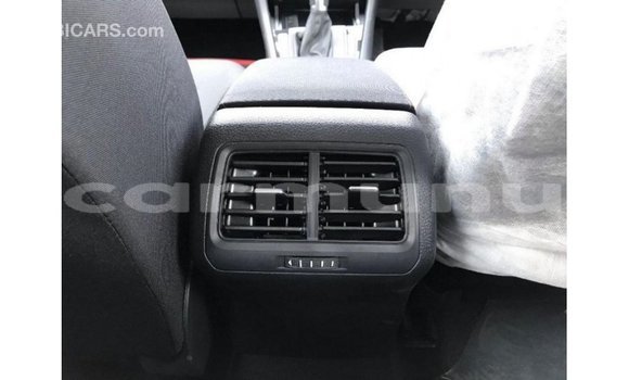 Buy Import Volkswagen Golf White Car in Import - Dubai in Region of Bouenza Buy Import Volkswagen Golf White Car in Import - Dubai in Region of Bouenza