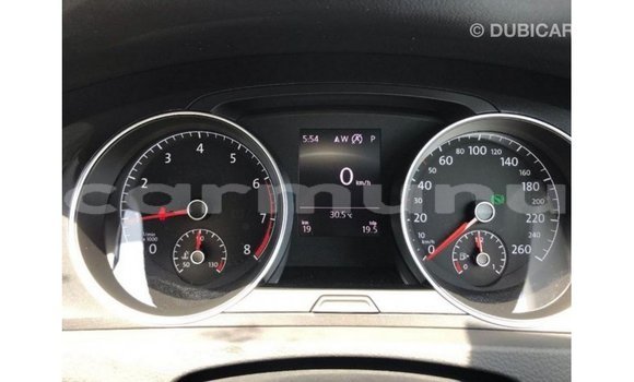 Buy Import Volkswagen Golf White Car in Import - Dubai in Region of Bouenza Buy Import Volkswagen Golf White Car in Import - Dubai in Region of Bouenza