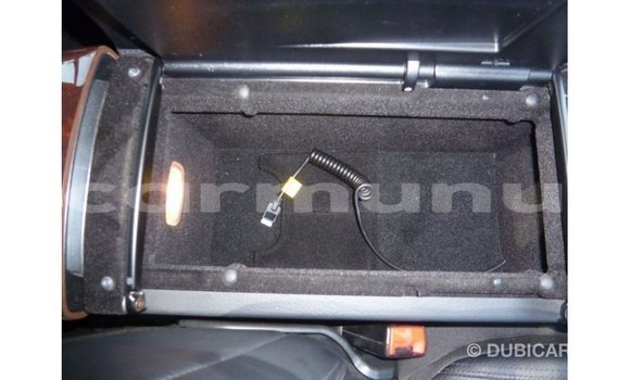 Acheter Import Voiture Mercedes-Benz 190 Blanc à Import - Dubai, Région de la Bouenza Acheter Import Voiture Mercedes-Benz 190 Blanc à Import - Dubai, Région de la Bouenza