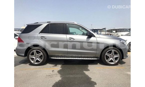 Buy Import Mercedes-Benz 250 Other Car in Import - Dubai in Region of Bouenza Buy Import Mercedes-Benz 250 Other Car in Import - Dubai in Region of Bouenza