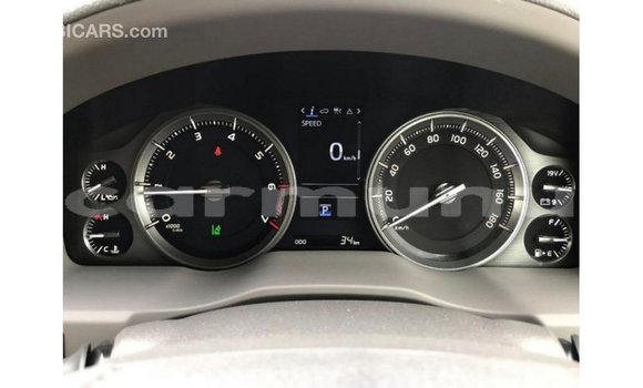 Acheter Import Voiture Toyota Land Cruiser Noir à Import - Dubai, Région de la Bouenza Acheter Import Voiture Toyota Land Cruiser Noir à Import - Dubai, Région de la Bouenza