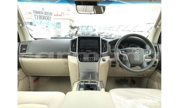 Acheter Import Voiture Toyota Land Cruiser Autre à Import - Dubai, Région de la Bouenza Acheter Import Voiture Toyota Land Cruiser Autre à Import - Dubai, Région de la Bouenza