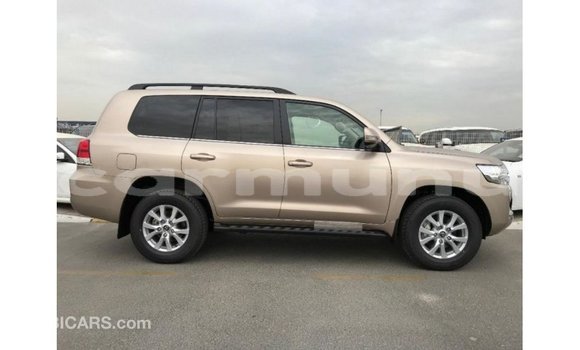 Acheter Import Voiture Toyota Land Cruiser Autre à Import - Dubai, Région de la Bouenza Acheter Import Voiture Toyota Land Cruiser Autre à Import - Dubai, Région de la Bouenza