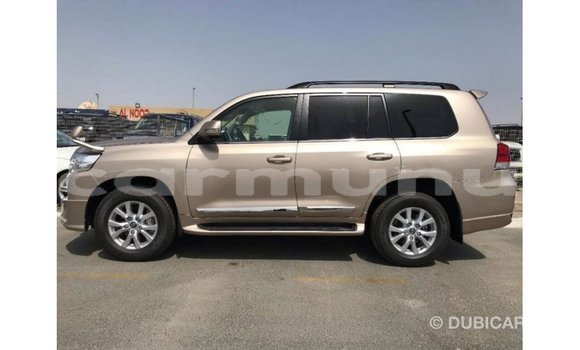 Buy Import Toyota Land Cruiser Other Car in Import - Dubai in Region of Bouenza Buy Import Toyota Land Cruiser Other Car in Import - Dubai in Region of Bouenza