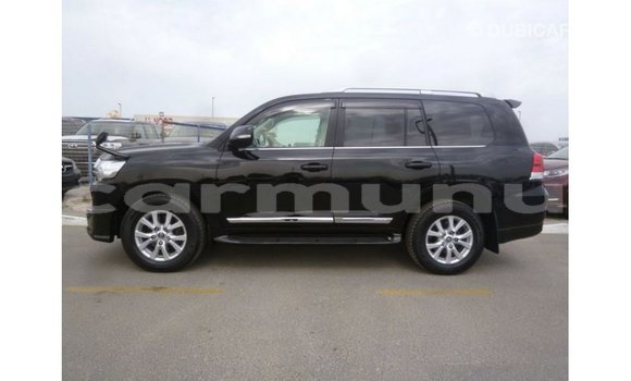 Acheter Import Voiture Toyota Land Cruiser Noir à Import - Dubai, Région de la Bouenza Acheter Import Voiture Toyota Land Cruiser Noir à Import - Dubai, Région de la Bouenza