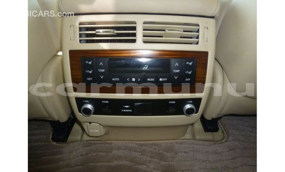 Buy Import Toyota Land Cruiser Black Car in Import - Dubai in Region of Bouenza Buy Import Toyota Land Cruiser Black Car in Import - Dubai in Region of Bouenza