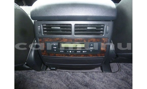 Acheter Import Voiture Toyota Land Cruiser Noir à Import - Dubai, Région de la Bouenza Acheter Import Voiture Toyota Land Cruiser Noir à Import - Dubai, Région de la Bouenza