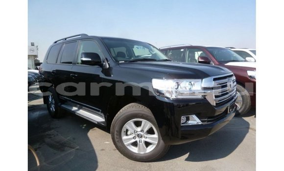 Acheter Import Voiture Toyota Land Cruiser Noir à Import - Dubai, Région de la Bouenza Acheter Import Voiture Toyota Land Cruiser Noir à Import - Dubai, Région de la Bouenza