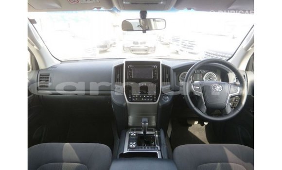 Acheter Import Voiture Toyota Land Cruiser Noir à Import - Dubai, Région de la Bouenza Acheter Import Voiture Toyota Land Cruiser Noir à Import - Dubai, Région de la Bouenza