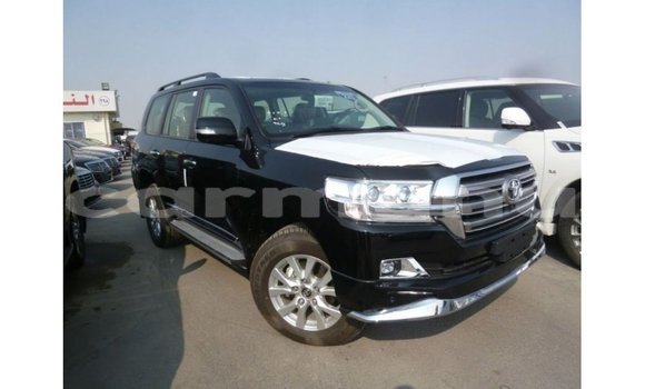 Acheter Import Voiture Toyota Land Cruiser Noir à Import - Dubai, Région de la Bouenza Acheter Import Voiture Toyota Land Cruiser Noir à Import - Dubai, Région de la Bouenza