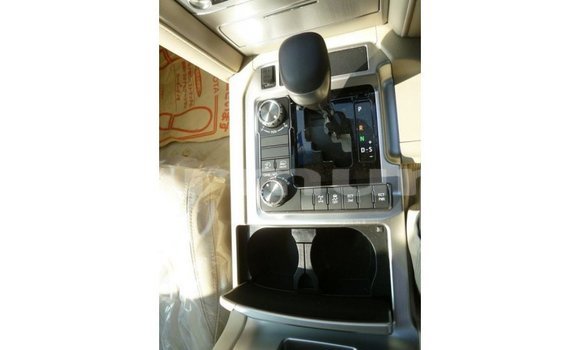 Acheter Import Voiture Toyota Land Cruiser Noir à Import - Dubai, Région de la Bouenza Acheter Import Voiture Toyota Land Cruiser Noir à Import - Dubai, Région de la Bouenza