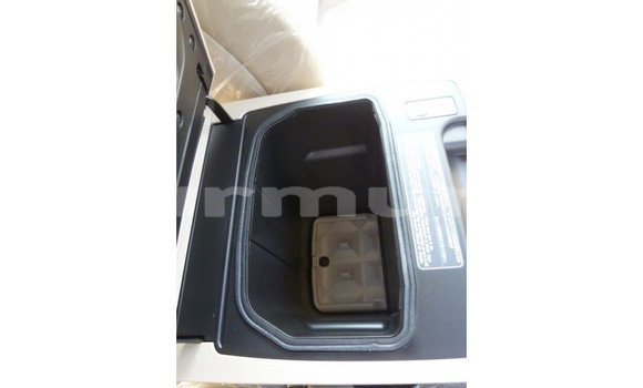 Acheter Import Voiture Toyota Land Cruiser Noir à Import - Dubai, Région de la Bouenza Acheter Import Voiture Toyota Land Cruiser Noir à Import - Dubai, Région de la Bouenza
