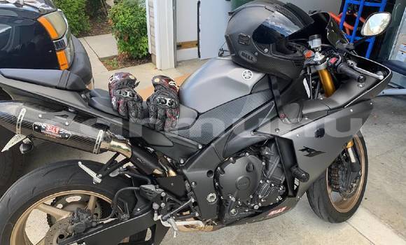 Buy Import Yamaha R1 Black Bike in Brazzaville in Municipality of Brazzaville Buy Import Yamaha R1 Black Bike in Brazzaville in Municipality of Brazzaville