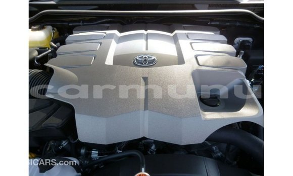 Buy Import Toyota Land Cruiser Brown Car in Import - Dubai in Region of Bouenza Buy Import Toyota Land Cruiser Brown Car in Import - Dubai in Region of Bouenza