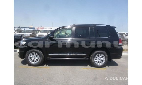 Buy Import Toyota Land Cruiser Black Car in Import - Dubai in Region of Bouenza Buy Import Toyota Land Cruiser Black Car in Import - Dubai in Region of Bouenza