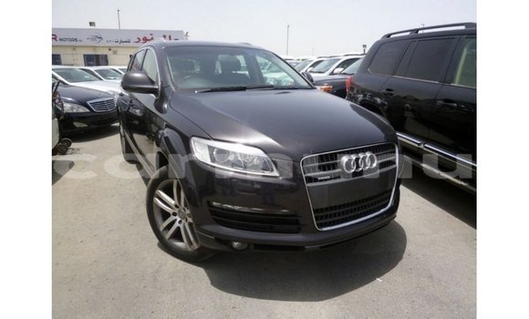 Acheter Import Voiture Audi Q7 Noir à Import - Dubai, Région de la Bouenza Acheter Import Voiture Audi Q7 Noir à Import - Dubai, Région de la Bouenza