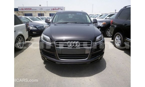 Acheter Import Voiture Audi Q7 Noir à Import - Dubai, Région de la Bouenza Acheter Import Voiture Audi Q7 Noir à Import - Dubai, Région de la Bouenza