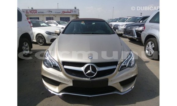 Acheter Import Voiture Mercedes-Benz 200 Autre à Import - Dubai, Région de la Bouenza Acheter Import Voiture Mercedes-Benz 200 Autre à Import - Dubai, Région de la Bouenza