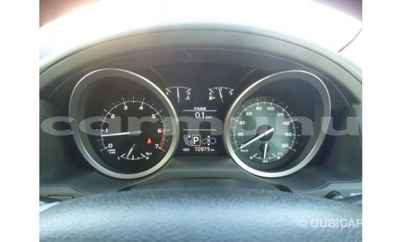 Acheter Import Voiture Toyota Land Cruiser Blanc à Import - Dubai, Région de la Bouenza Acheter Import Voiture Toyota Land Cruiser Blanc à Import - Dubai, Région de la Bouenza