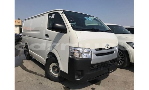 Buy Import Toyota Hiace White Car in Import - Dubai in Region of Bouenza Buy Import Toyota Hiace White Car in Import - Dubai in Region of Bouenza