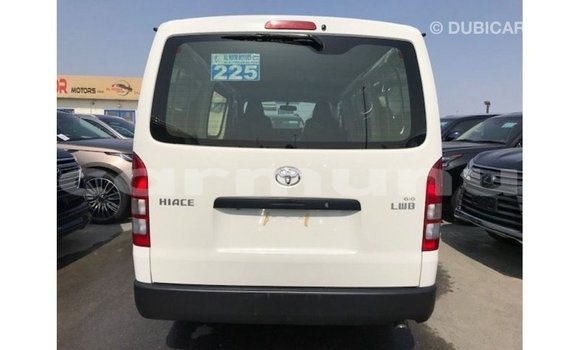 Buy Import Toyota Hiace White Car in Import - Dubai in Region of Bouenza Buy Import Toyota Hiace White Car in Import - Dubai in Region of Bouenza