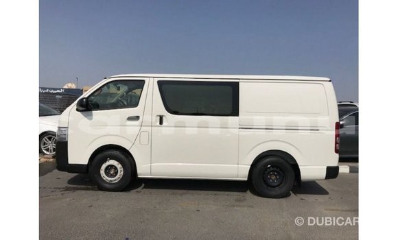 Buy Import Toyota Hiace White Car in Import - Dubai in Region of Bouenza Buy Import Toyota Hiace White Car in Import - Dubai in Region of Bouenza