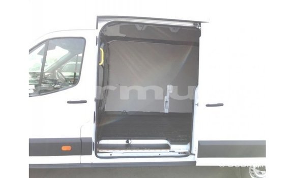 Buy Import Ford Club Wagon White Car in Import - Dubai in Region of Bouenza Buy Import Ford Club Wagon White Car in Import - Dubai in Region of Bouenza