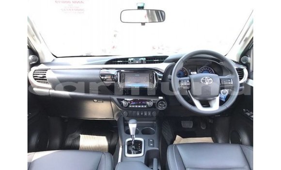 Buy Import Toyota Hilux Other Car in Import - Dubai in Region of Bouenza Buy Import Toyota Hilux Other Car in Import - Dubai in Region of Bouenza