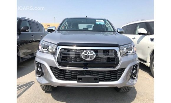 Buy Import Toyota Hilux Other Car in Import - Dubai in Region of Bouenza Buy Import Toyota Hilux Other Car in Import - Dubai in Region of Bouenza