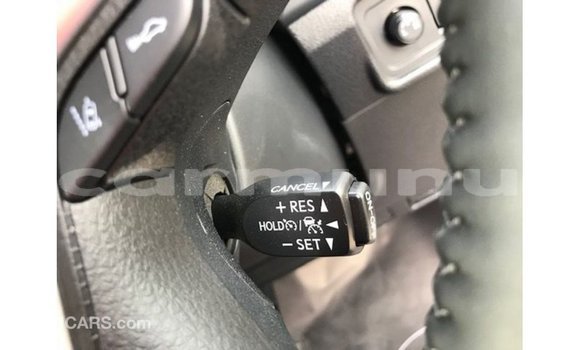 Buy Import Toyota Prado White Car in Import - Dubai in Region of Bouenza Buy Import Toyota Prado White Car in Import - Dubai in Region of Bouenza