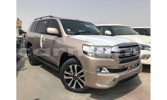 Buy Import Toyota Land Cruiser Other Car in Import - Dubai in Region of Bouenza Buy Import Toyota Land Cruiser Other Car in Import - Dubai in Region of Bouenza