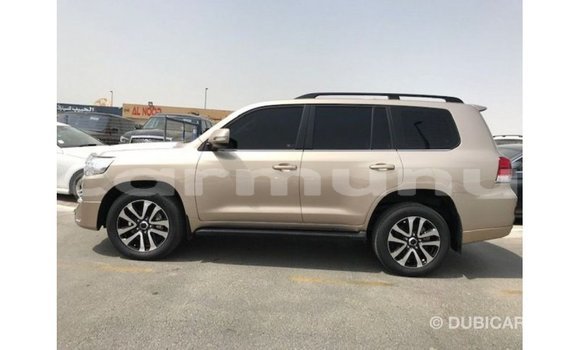 Buy Import Toyota Land Cruiser Other Car in Import - Dubai in Region of Bouenza Buy Import Toyota Land Cruiser Other Car in Import - Dubai in Region of Bouenza