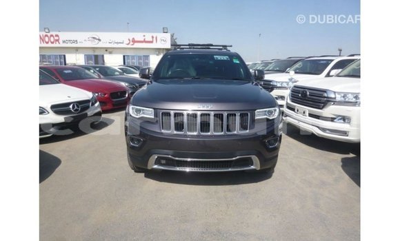 Acheter Import Voiture Jeep Grand Cherokee Autre à Import - Dubai, Région de la Bouenza Acheter Import Voiture Jeep Grand Cherokee Autre à Import - Dubai, Région de la Bouenza