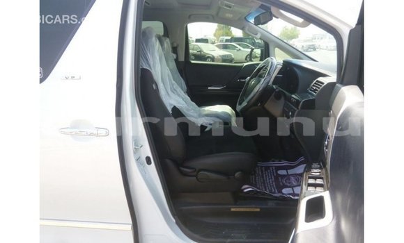 Buy Import Toyota Vellfire White Car in Import - Dubai in Region of Bouenza Buy Import Toyota Vellfire White Car in Import - Dubai in Region of Bouenza