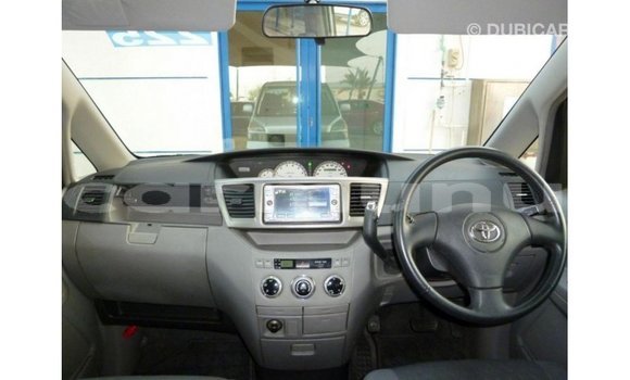 Buy Import Toyota Voxy Other Car in Import - Dubai in Region of Bouenza Buy Import Toyota Voxy Other Car in Import - Dubai in Region of Bouenza