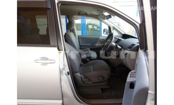 Buy Import Toyota Voxy Other Car in Import - Dubai in Region of Bouenza Buy Import Toyota Voxy Other Car in Import - Dubai in Region of Bouenza