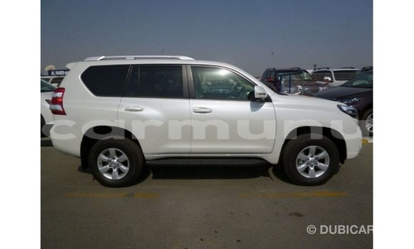 Buy Import Toyota Prado White Car in Import - Dubai in Region of Bouenza Buy Import Toyota Prado White Car in Import - Dubai in Region of Bouenza