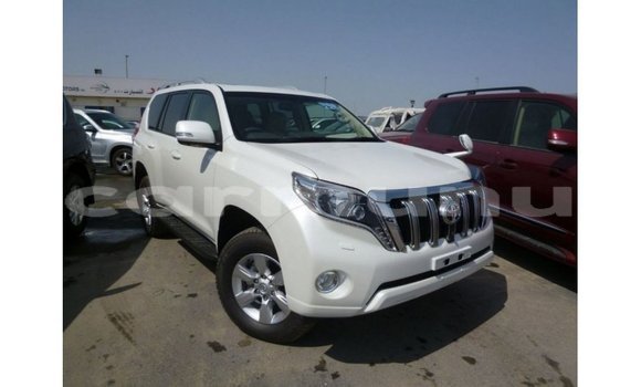 Buy Import Toyota Prado White Car in Import - Dubai in Region of Bouenza Buy Import Toyota Prado White Car in Import - Dubai in Region of Bouenza