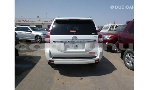 Buy Import Toyota Prado White Car in Import - Dubai in Region of Bouenza Buy Import Toyota Prado White Car in Import - Dubai in Region of Bouenza