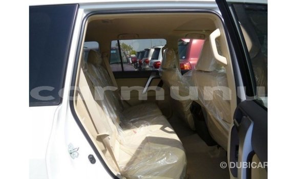 Buy Import Toyota Prado White Car in Import - Dubai in Region of Bouenza Buy Import Toyota Prado White Car in Import - Dubai in Region of Bouenza
